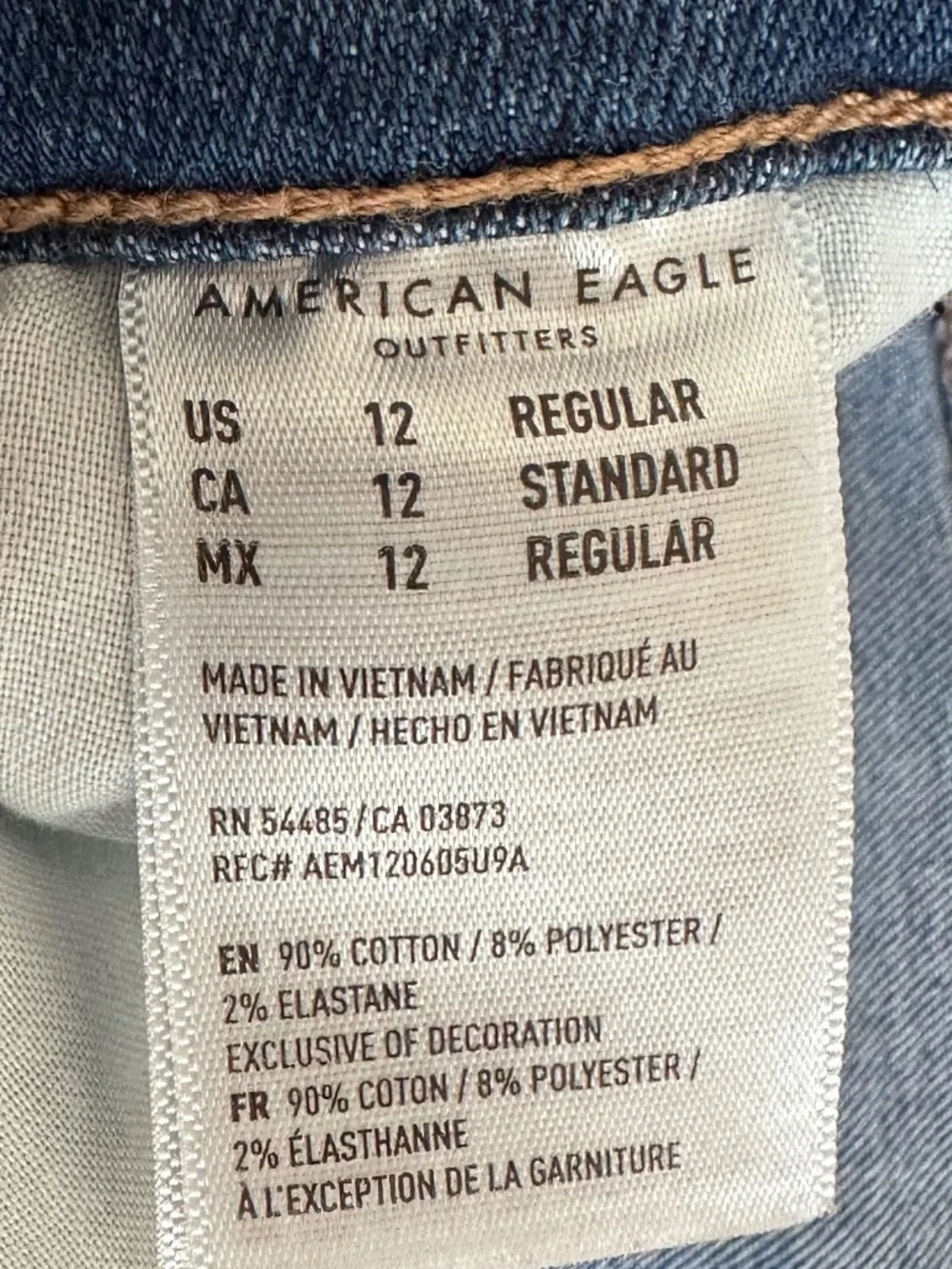 American Eagle High-Waisted Jegging Jean, Medium Wash, Size 12 Regular
